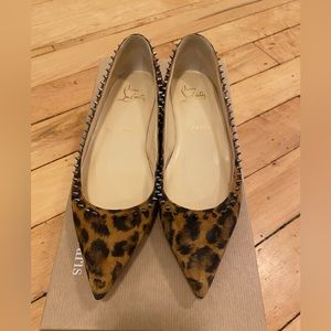 Christian Louboutin Anjalina flat velours kitty in box
